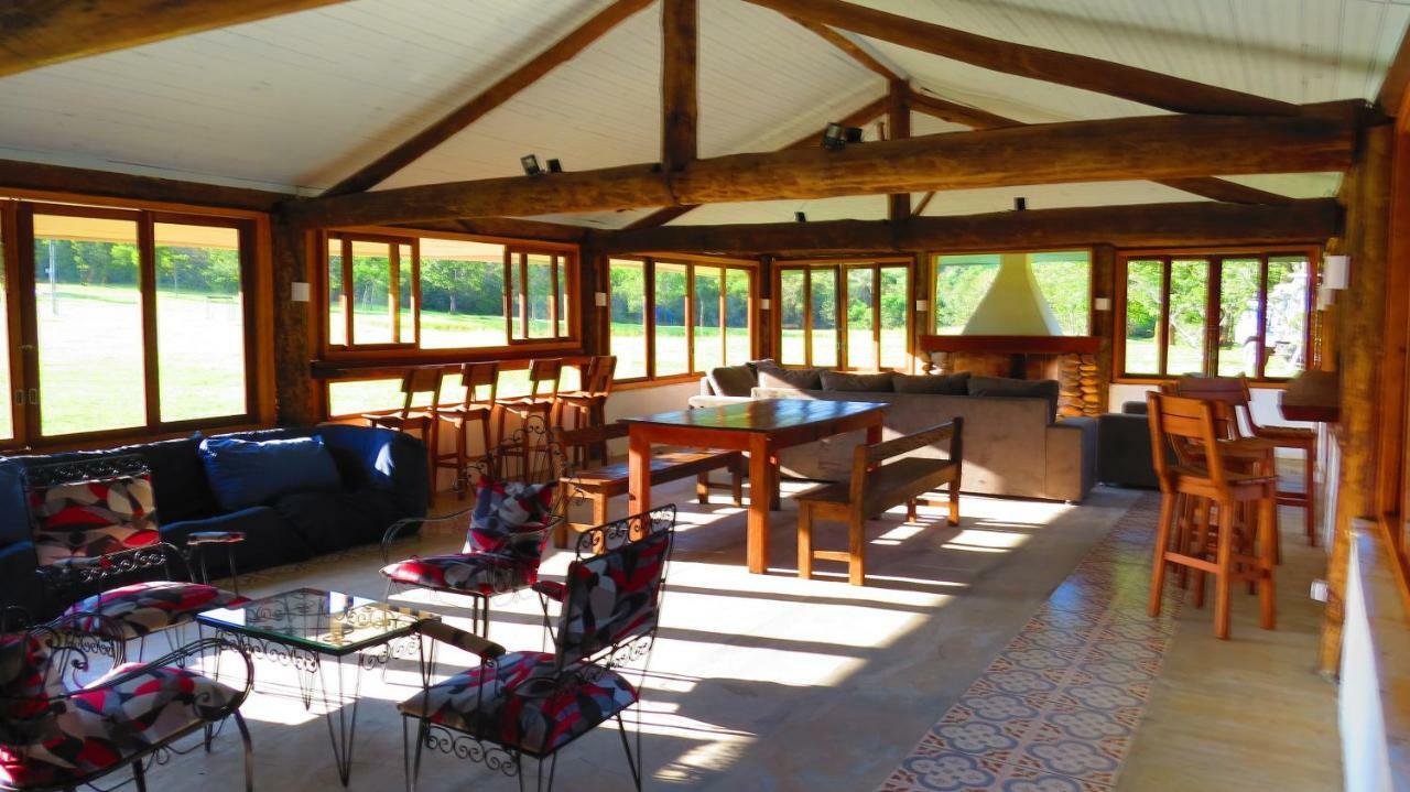 Da Crioula Hotel Vargem Bonita